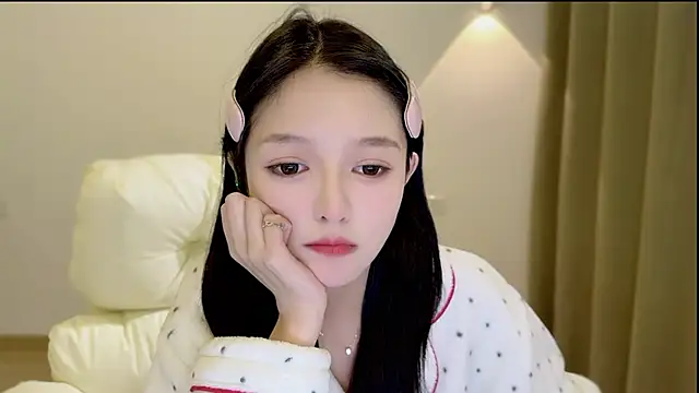 Snapshot of xiaodaibabyy chatting on October 29, 2025, 1:43 pm xiaodaibabyy online show from October 29, 2025, 1:43 pm