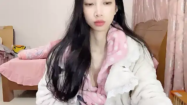 Lili-2 online show from February 9, 2025, 4:29 pm