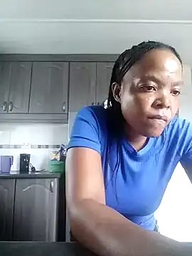 Feathergal69  online show from September 25, 2025, 10:32 am