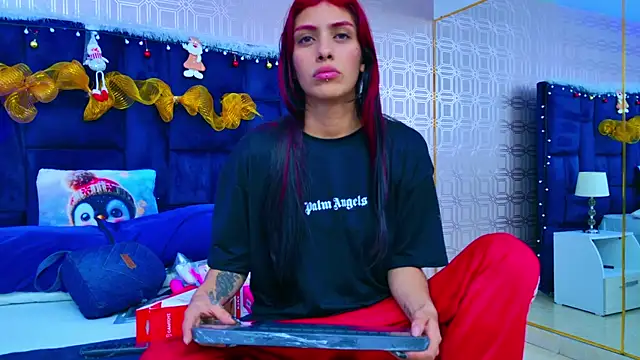 Snapshot of Derieri_D chatting on December 15, 2025, 3:23 am Derieri D online show from December 15, 2025, 3:23 am