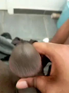 Snapshot of blackbitchh chatting on February 18, 2025, 4:58 am blackbitchh online show from February 18, 2025, 4:58 am