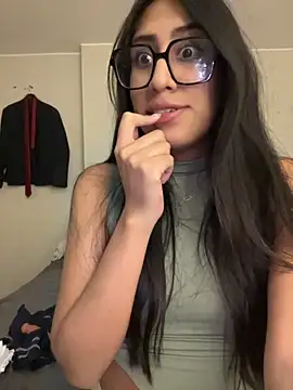 Snapshot of AleFantasy0001 chatting on October 4, 2025, 4:58 am AleFantasy0001 online show from October 4, 2025, 4:58 am