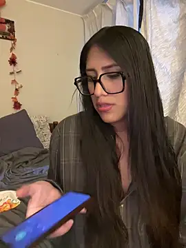 AleFantasy0001 online show from December 20, 2025, 3:31 am