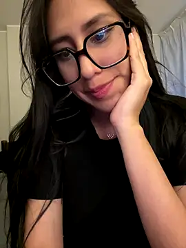 Snapshot of AleFantasy0001 chatting on October 11, 2025, 4:13 am AleFantasy0001 online show from October 11, 2025, 4:13 am