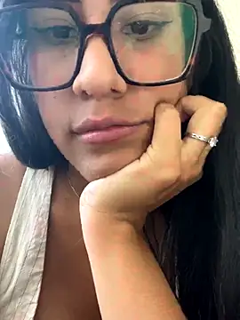 Snapshot of AleFantasy0001 chatting on September 21, 2025, 9:31 pm AleFantasy0001 online show from September 21, 2025, 9:31 pm