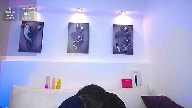 Melodi Roux online show from September 18, 2025, 1:14 pm