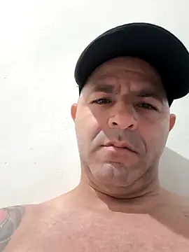 Snapshot of Marciogrei chatting on October 24, 2025, 7:24 pm Marciogrei online show from October 24, 2025, 7:24 pm