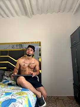 MattDevon online show from September 19, 2025, 8:13 pm