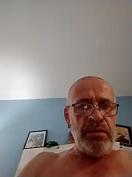 Snapshot of geilerschwanz64 chatting on September 22, 2025, 7:09 pm geilerschwanz64 online show from September 22, 2025, 7:09 pm