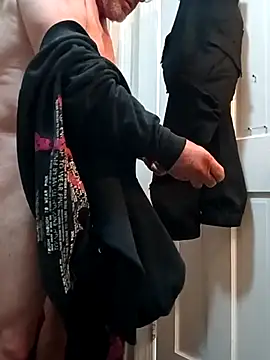 Snapshot of geilerschwanz64 chatting on March 20, 2025, 3:02 am geilerschwanz64 online show from March 20, 2025, 3:02 am