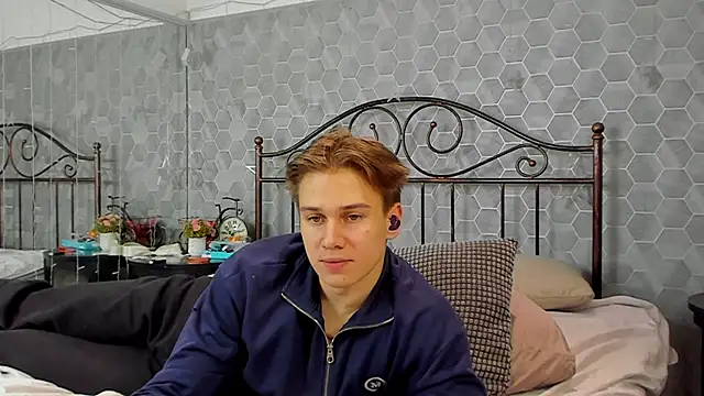 Marcus Swampov online show from December 9, 2024, 2:17 pm