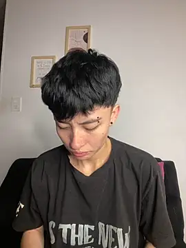 nico 18x online show from February 25, 2025, 6:55 pm