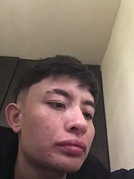 Snapshot of nico_18x chatting on October 30, 2025, 8:17 pm nico 18x online show from October 30, 2025, 8:17 pm