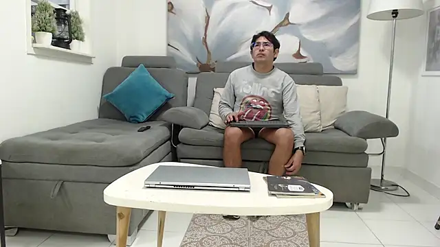 lexxandbusterr online show from September 24, 2025, 2:07 am