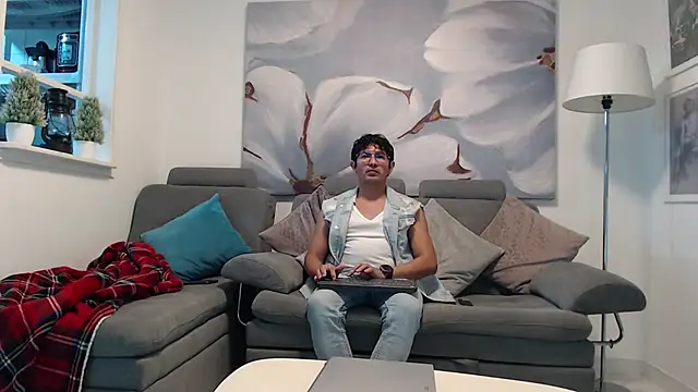 lexxandbusterr online show from September 27, 2025, 11:00 pm