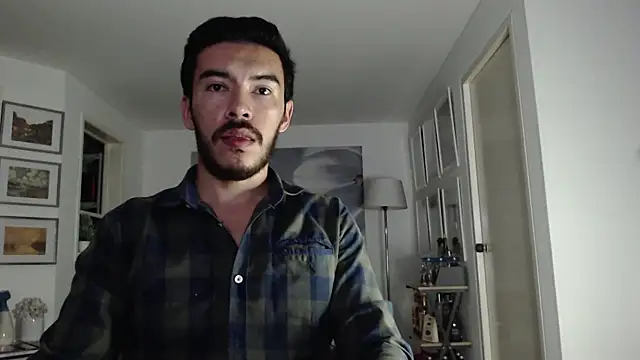 lexxandbusterr online show from October 30, 2025, 5:06 am