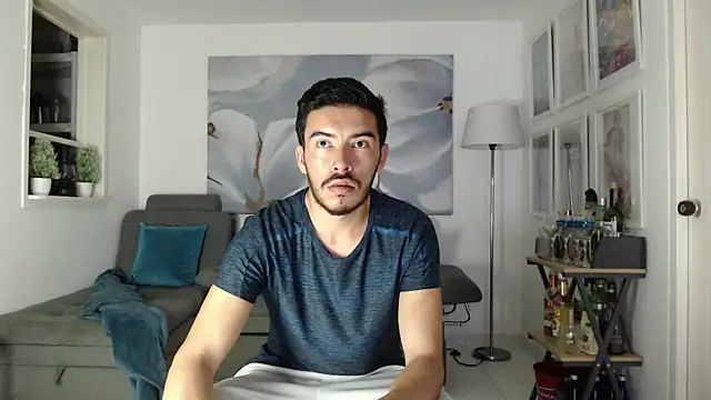 lexxandbusterr online show from October 21, 2025, 8:19 pm