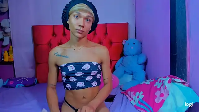 StassieBell online show from February 12, 2026, 5:51 am