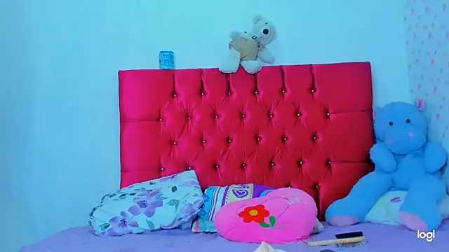 StassieBell online show from January 12, 2026, 4:08 am