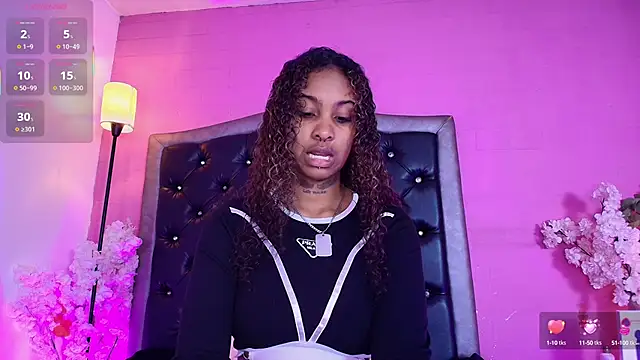 Triipsy online show from September 17, 2025, 7:16 pm