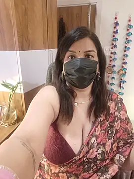 Snapshot of Archi-07 chatting on February 2, 2026, 5:45 pm Archi-07 online show from February 2, 2026, 5:45 pm