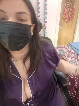 Snapshot of Archi-07 chatting on February 7, 2026, 6:21 am Archi-07 online show from February 7, 2026, 6:21 am