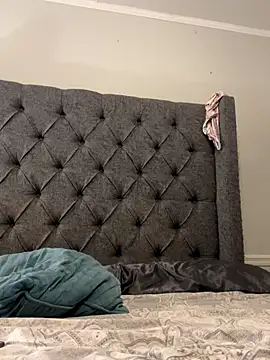 Snapshot of camiliaskye chatting on October 22, 2025, 3:28 am camiliaskye online show from October 22, 2025, 3:28 am