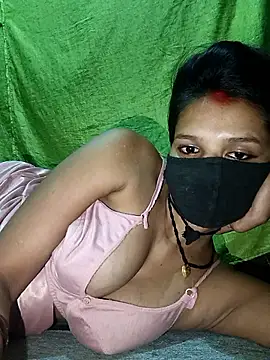 Hoty girl 143 online show from April 11, 2026, 1:02 am