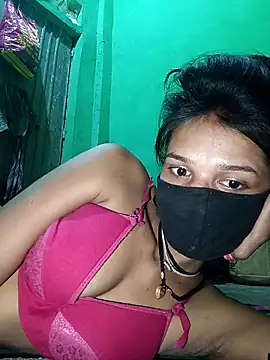 Snapshot of Hoty_girl_143 chatting on October 25, 2025, 2:11 am Hoty girl 143 online show from October 25, 2025, 2:11 am