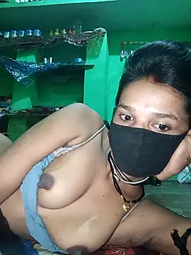 Snapshot of Hoty_girl_143 chatting on October 2, 2025, 1:09 am Hoty girl 143 online show from October 2, 2025, 1:09 am