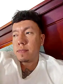 Valentino hotboy online show from October 27, 2025, 3:29 am