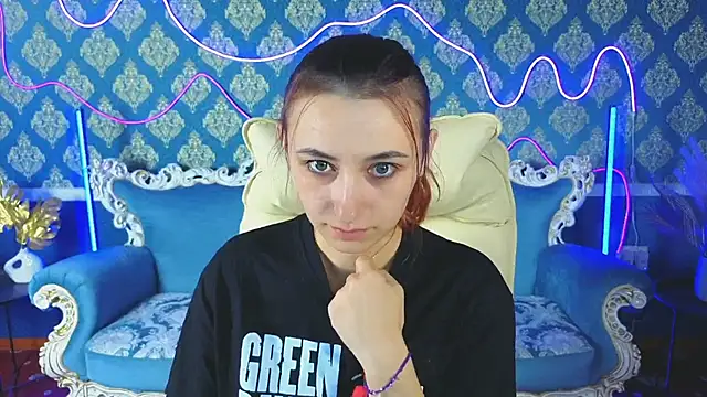 Roxy Rayy online show from November 8, 2025, 8:29 am