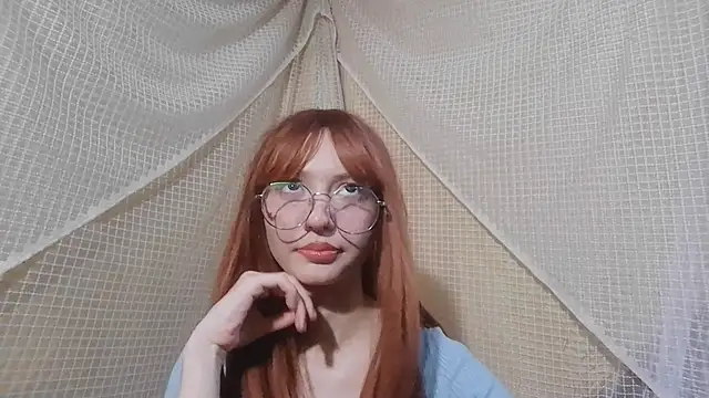 Snapshot of IsabellaBlacky chatting on March 5, 2026, 5:48 am IsabellaBlacky online show from March 5, 2026, 5:48 am