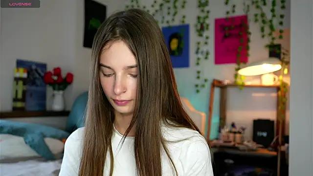 EvaLung777 online show from March 3, 2026, 8:43 am