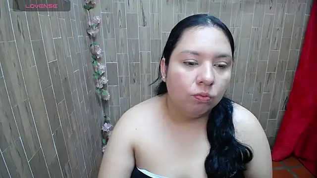 Snapshot of solyeria chatting on February 23, 2026, 2:35 am solyeria online show from February 23, 2026, 2:35 am