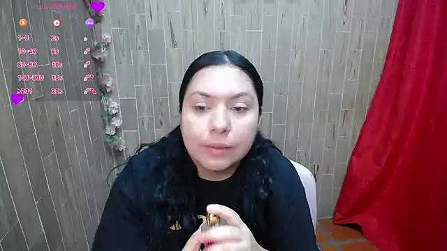 Snapshot of solyeria chatting on October 24, 2025, 2:10 am solyeria online show from October 24, 2025, 2:10 am