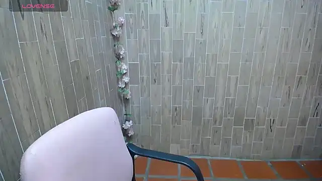 Snapshot of solyeria chatting on October 11, 2025, 2:01 am solyeria online show from October 11, 2025, 2:01 am