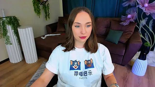 Snapshot of TrueReincarnation chatting on October 15, 2025, 7:11 pm TrueReincarnation online show from October 15, 2025, 7:11 pm