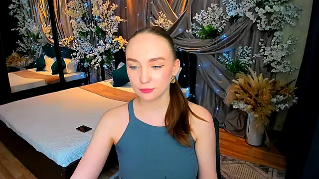 Snapshot of TrueReincarnation chatting on March 4, 2025, 7:54 pm TrueReincarnation online show from March 4, 2025, 7:54 pm