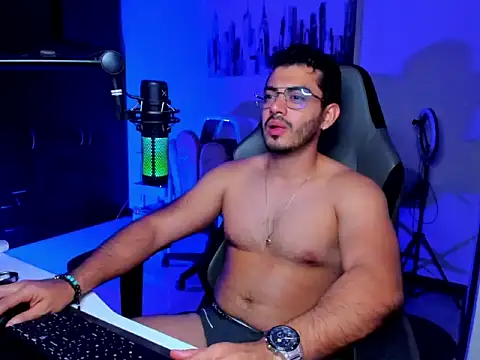 Snapshot of BrunoD31 chatting on February 15, 2026, 7:51 am BrunoD31 online show from February 15, 2026, 7:51 am