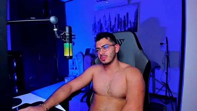 BrunoD31 online show from November 30, 2025, 4:46 am