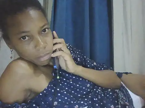 Snapshot of adele-33 chatting on February 16, 2026, 1:26 am adele-33 online show from February 16, 2026, 1:26 am