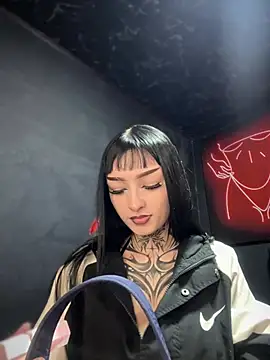 Annie LS online show from March 13, 2025, 6:56 pm