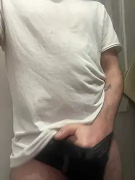 Snapshot of voglioso069 chatting on March 11, 2025, 10:09 pm voglioso069 online show from March 11, 2025, 10:09 pm