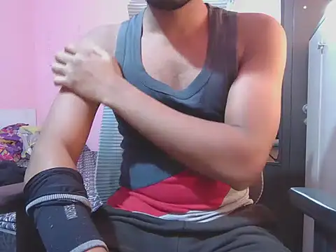 KissesBoyAD online show from November 21, 2025, 5:12 pm