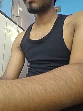 KissesBoyAD online show from March 4, 2026, 7:05 am