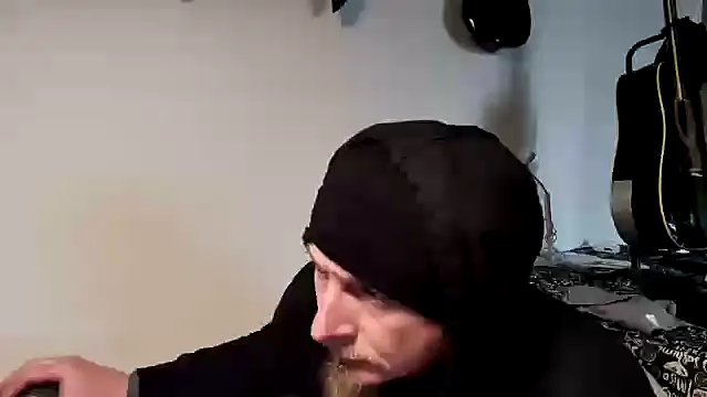 snowpanter online show from February 8, 2025, 9:46 am