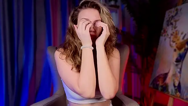 Snapshot of ElizavecaSunrise chatting on October 14, 2025, 10:27 am ElizavecaSunrise online show from October 14, 2025, 10:27 am