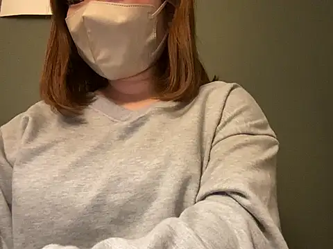 Snapshot of _Yui_ chatting on January 15, 2025, 10:06 am  Yui  online show from January 15, 2025, 10:06 am