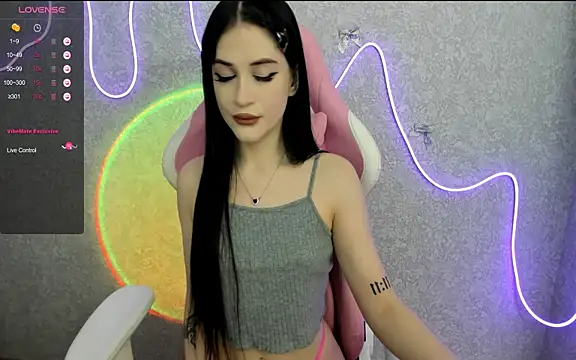 Molly Crystall online show from March 2, 2026, 3:40 am